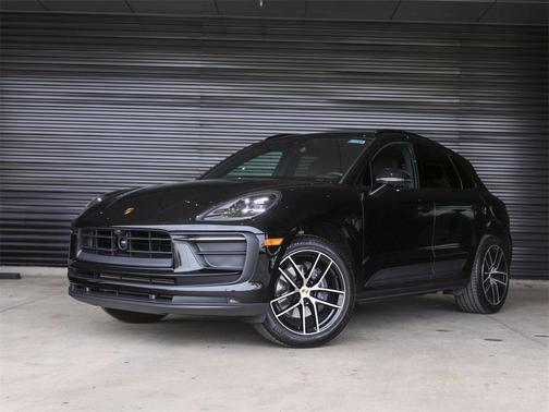 2025 Porsche Macan T
