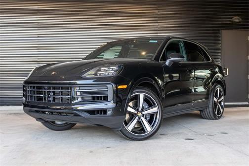 2025 Porsche Cayenne Base
