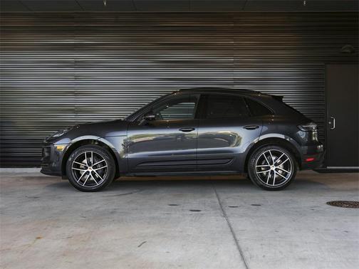 2023 Porsche Macan 