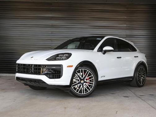 2026 Porsche Cayenne GTS