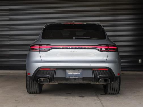 2025 Porsche Macan