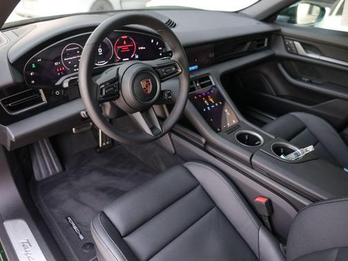 2025 Porsche Taycan 4S