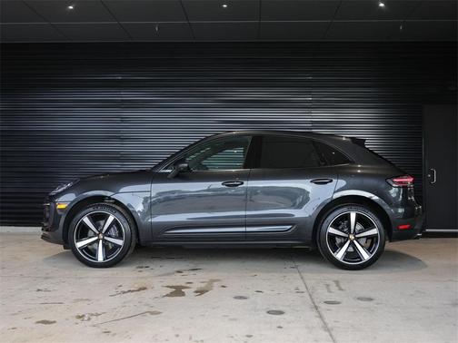 2023 Porsche Macan T