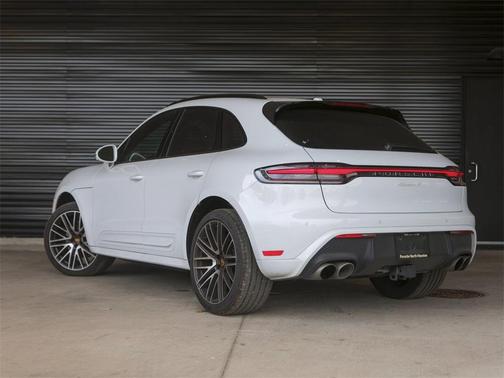 2023 Porsche Macan S