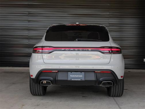 2025 Porsche Macan T