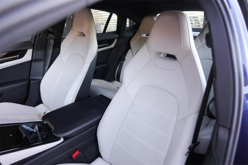 2024 Porsche Panamera Base