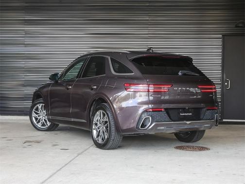 2023 Genesis GV70 2.5T