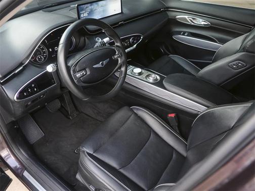 2023 Genesis GV70 2.5T