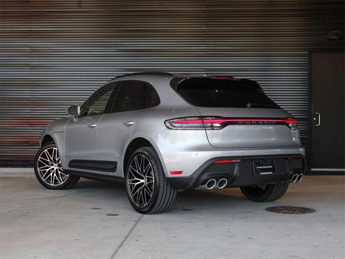 2025 Porsche Macan 