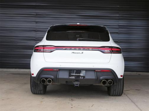 2023 Porsche Macan S