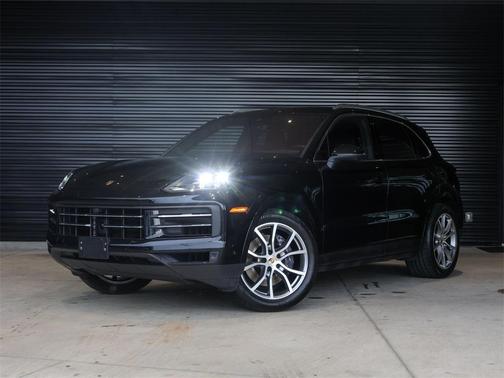 2024 Porsche Cayenne Base