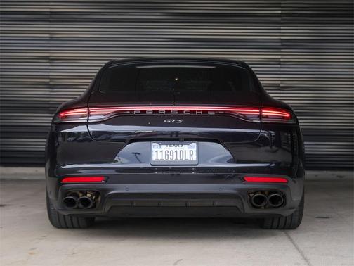 2023 Porsche Panamera GTS