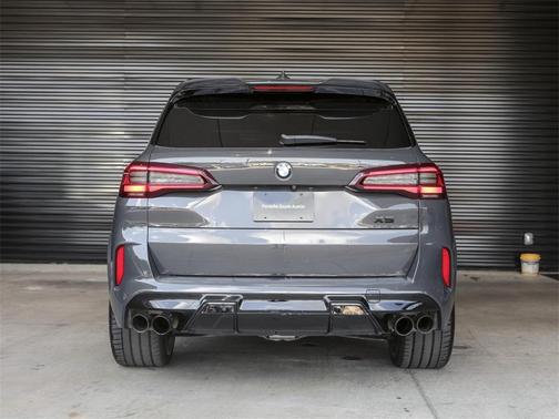 2022 BMW X5 M Base