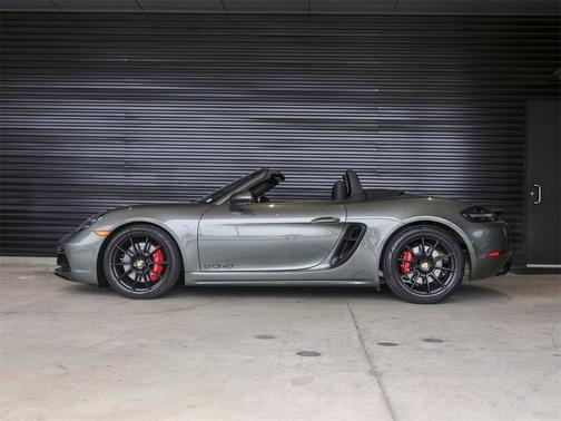 2025 Porsche 718 Boxster GTS 4.0