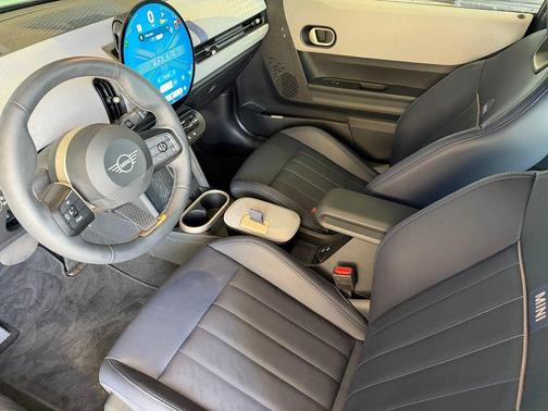 Ocean 2025 MINI Hardtop SIGNATURE PLUS
