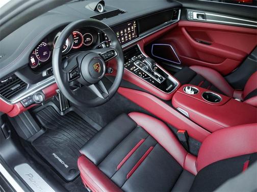 2023 Porsche Panamera 4S