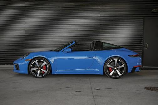 2024 Porsche 911 Targa 4S
