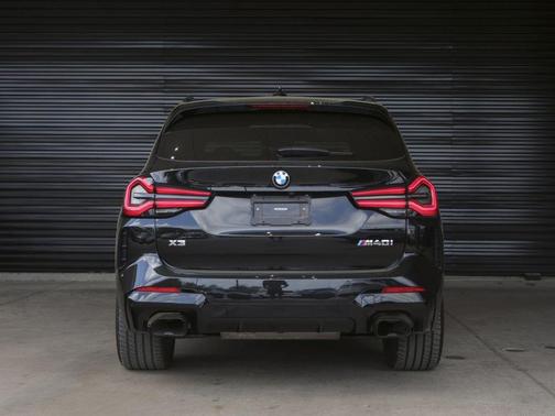 Black Sapphire Metallic 2023 BMW X3 M40i
