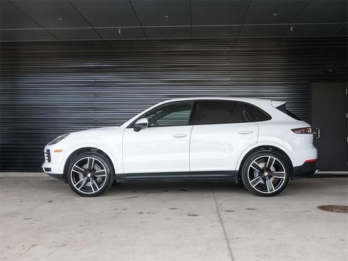 2019 Porsche Cayenne S