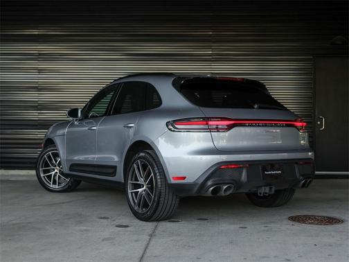 2024 Porsche Macan S
