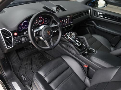 2023 Porsche Cayenne