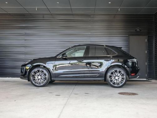 Black 2025 Porsche Macan