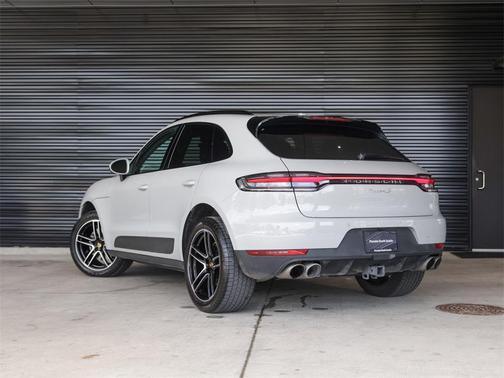 2021 Porsche Macan S