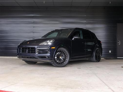 2021 Porsche Cayenne GTS