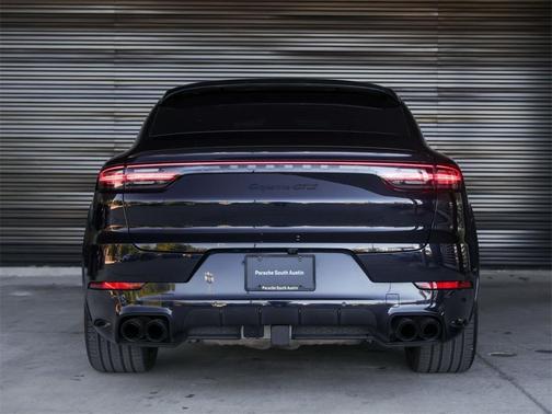 2022 Porsche Cayenne GTS