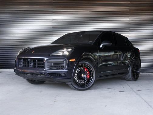 2022 Porsche Cayenne GTS