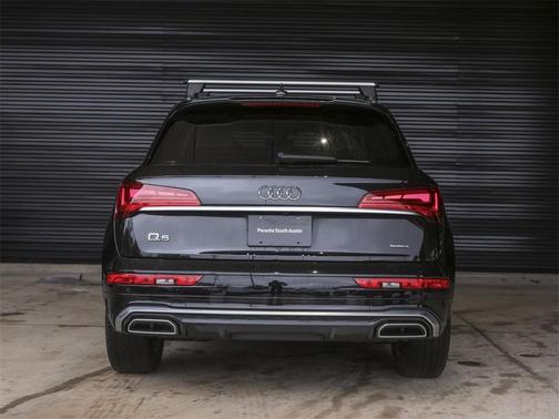 2022 Audi Q5 45 S line quattro Premium