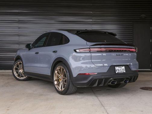 Arctic Gray 2026 Porsche Cayenne Turbo GT