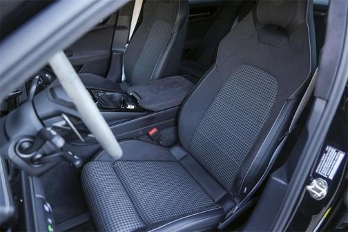 2025 Porsche Panamera GTS