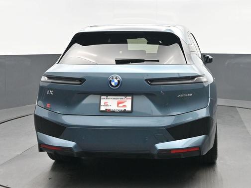 2022 BMW iX xDrive50