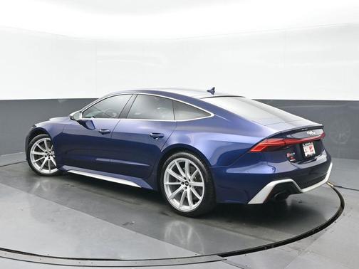 2021 Audi RS 7 4.0T