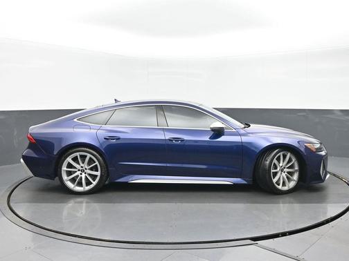 2021 Audi RS 7 4.0T