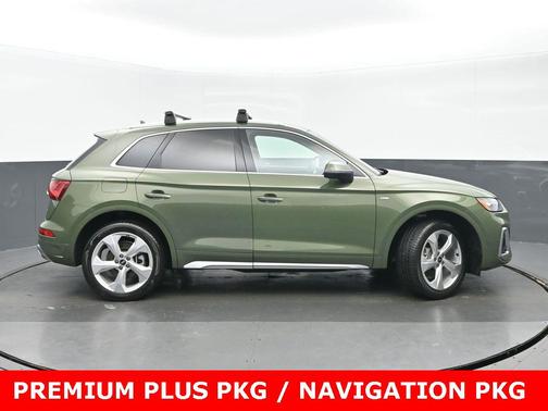 2022 Audi Q5 45 S line Premium Plus