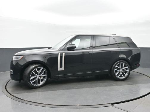 2024 Land Rover Range Rover P530 SE