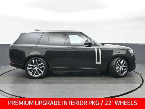 Black 2024 Land Rover Range Rover P530 SE