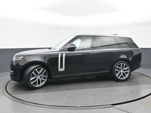 2024 Land Rover Range Rover P530 SE