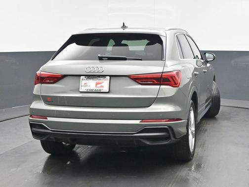 2020 Audi Q3 45 S line Premium