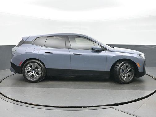 2023 BMW iX xDrive50