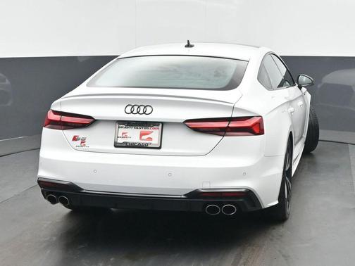 Ibis White 2021 Audi S5 3.0T Prestige