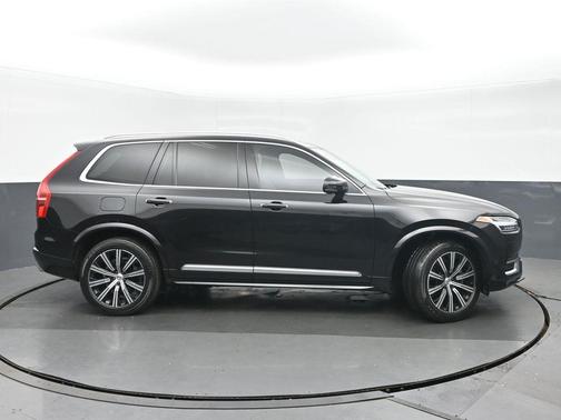 Onyx Black Metallic 2021 Volvo XC90 T6 Inscription