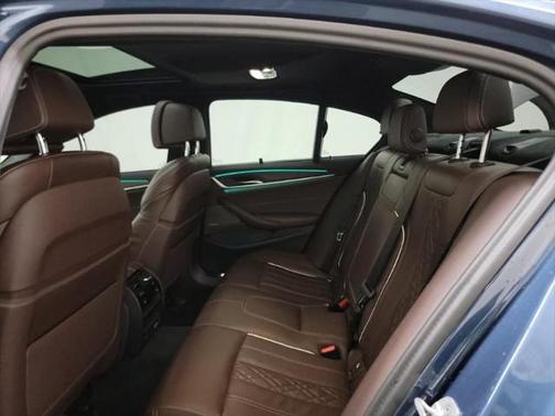 2023 BMW M550 i Xdrive
