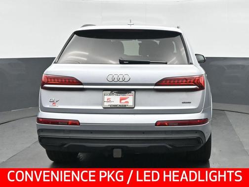 Florett Silver Metallic 2021 Audi Q7 55 Premium Plus