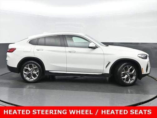2022 BMW X4 xDrive30i