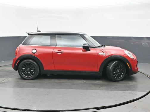 2016 MINI Hardtop Cooper S
