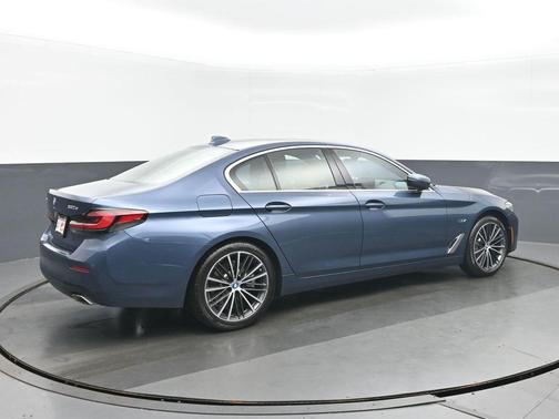 Arctic Race Blue Metallic 2023 BMW 530e Base