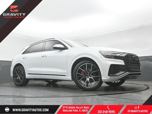 Glacier White Metallic 2023 Audi Q8 55 Prestige